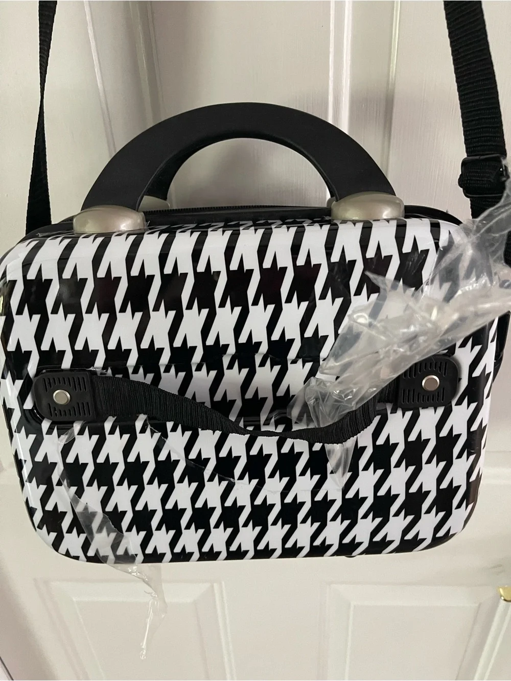 Heys Black & White Houndstooth Crossbody Vanity Bag New